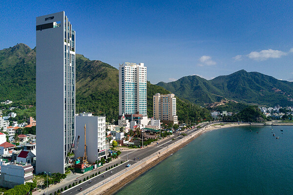 top-khach-san-nha-trang-so-huu-view-bien-dep